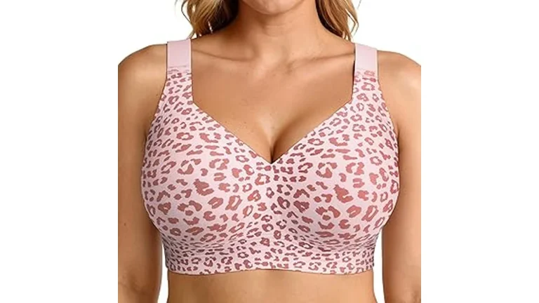 The image shows four different styles of supportive bras for plus-size women, highlighting top-rated options.